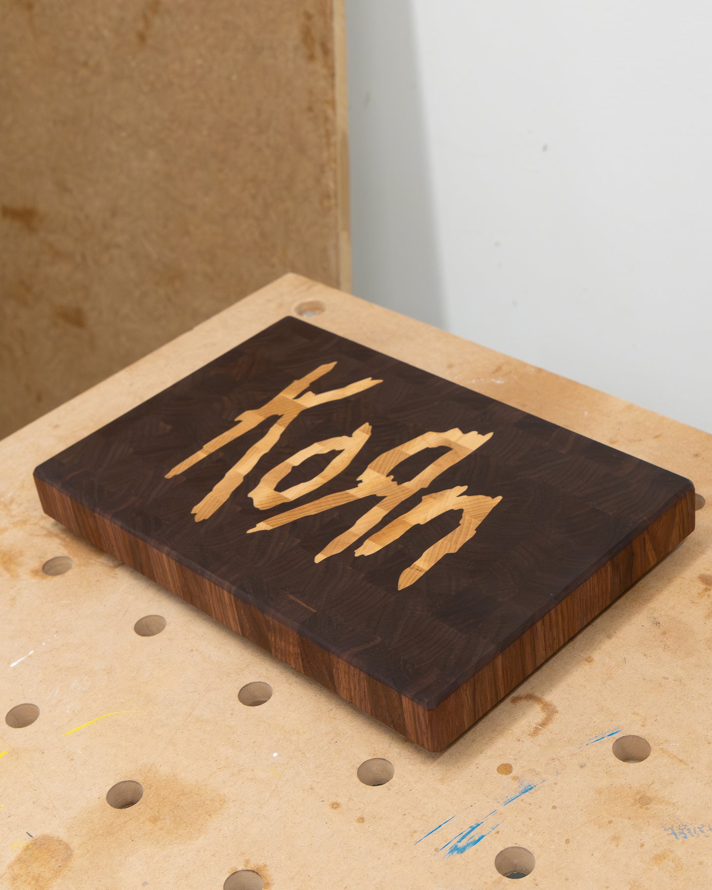 End Grain Cutting Board with KoRn inlay